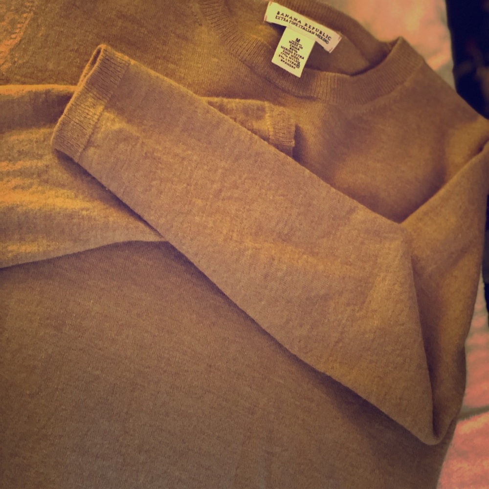 Banana Republic Merino Wool M sweater